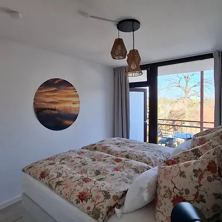 Meerliebe Direkt Am Steinhuder Inklusive Sauna Balkon Und Parkplatz